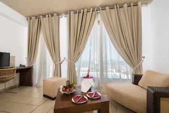 Hotel Antinea Suites & SPA galeri fotoğrafı