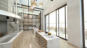 Hotel Avra By Smile Hotels