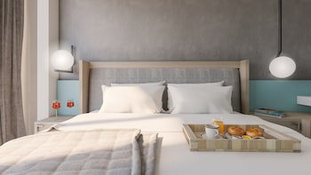 Hotel Avra By Smile Hotels