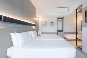 Hotel Avra By Smile Hotels