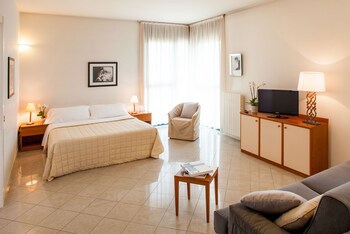 Cosmo Hotel Torri galeri fotoğrafı