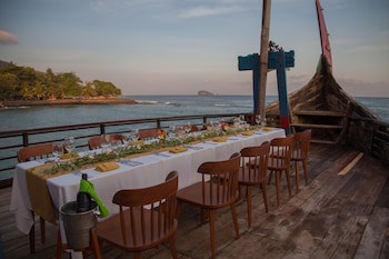 Candi Beach Resort And Spa