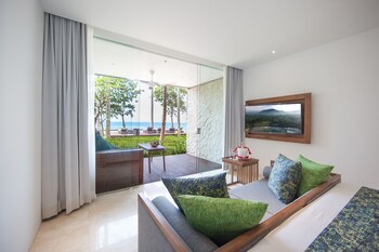 Candi Beach Resort And Spa