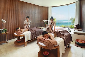 Candi Beach Resort And Spa