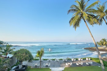 Candi Beach Resort And Spa
