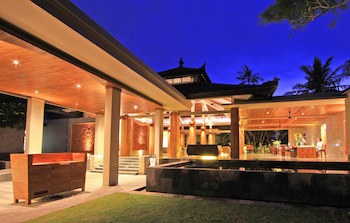Candi Beach Resort And Spa