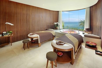 Candi Beach Resort And Spa