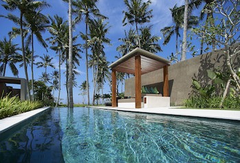 Candi Beach Resort And Spa