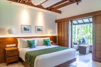 Candi Beach Resort And Spa
