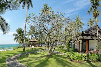 Candi Beach Resort And Spa