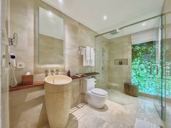 Candi Beach Resort And Spa