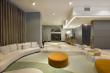 Araucaria Plaza