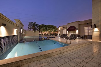Araucaria Plaza