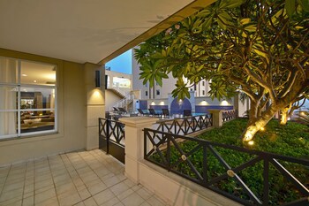 Araucaria Plaza