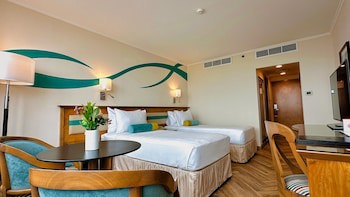Coral Beach Resort - Sharjah