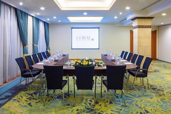 Coral Beach Resort - Sharjah