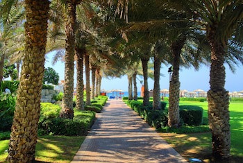 Coral Beach Resort - Sharjah