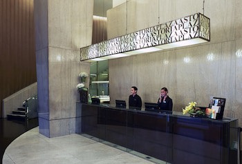 Astoria Plaza