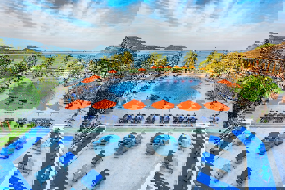 Diamond Cliff Resort & Spa, Patong Beach