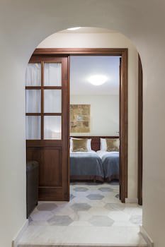 Casa Delfino Hotel & Spa