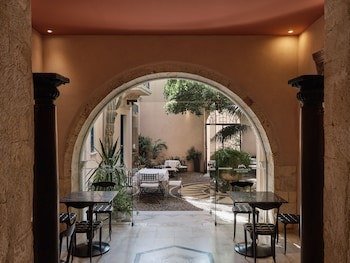 Casa Delfino Hotel & Spa