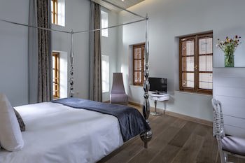 Casa Delfino Hotel & Spa
