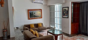 Casa Turquesa - Near Luxury Avenue Shopping Mall