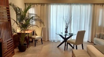 Casa Turquesa - Near Luxury Avenue Shopping Mall