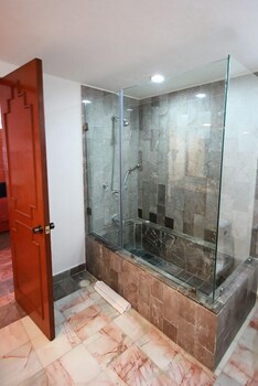 Casa Turquesa - Near Luxury Avenue Shopping Mall