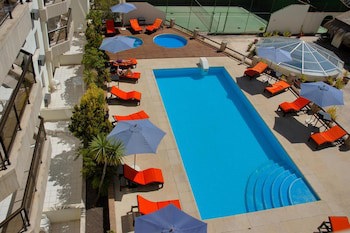 Golden Beach Resort And Spa