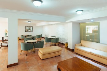 Golden Beach Resort And Spa