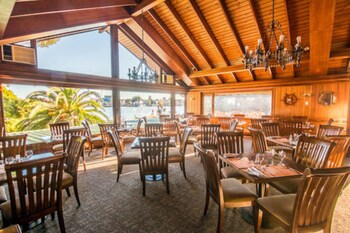 Hotel Marina Villa Del Rio