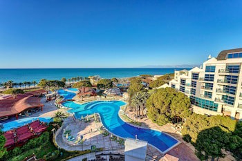 Cornelia De Luxe Resort fotoğrafı