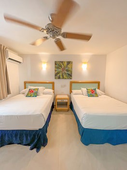 Cocoplum Beach Hotel
