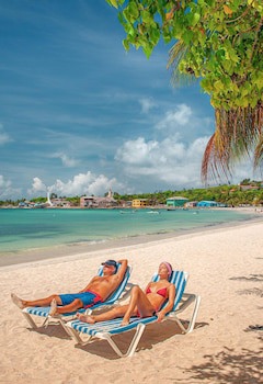 Cocoplum Beach Hotel