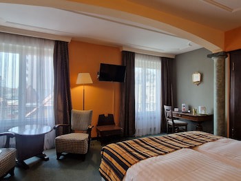 Athmos Hotel