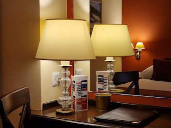 Athmos Hotel