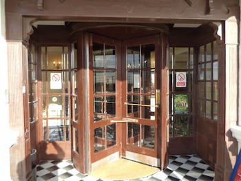 Royal Victoria Hotel
