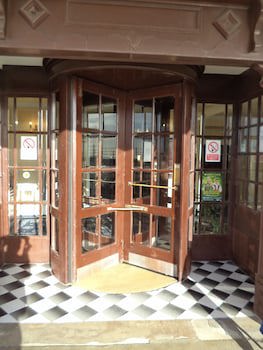 Royal Victoria Hotel