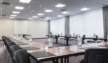 Mercure Hotel Dusseldorf Neuss fotoğrafı