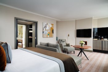 Corinthia Lisbon