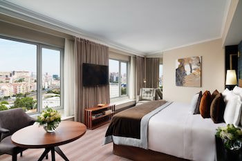 Corinthia Lisbon