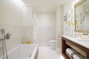 Corinthia Lisbon