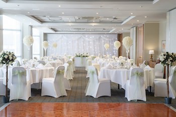 Holiday Inn Basingstoke, An Ihg Hotel