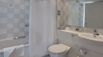 Holiday Inn Basingstoke, An Ihg Hotel