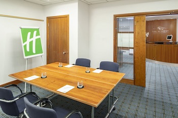 Holiday Inn Basingstoke, An Ihg Hotel