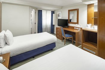 Holiday Inn Basingstoke, An Ihg Hotel
