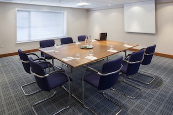Holiday Inn Basingstoke, An Ihg Hotel