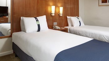 Holiday Inn Basingstoke, An Ihg Hotel
