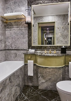 Goodwood Park Hotel